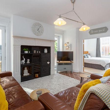 Charles Alexander Short Stay - Clifton Drive Beach Retreat Lytham St Annes Esterno foto