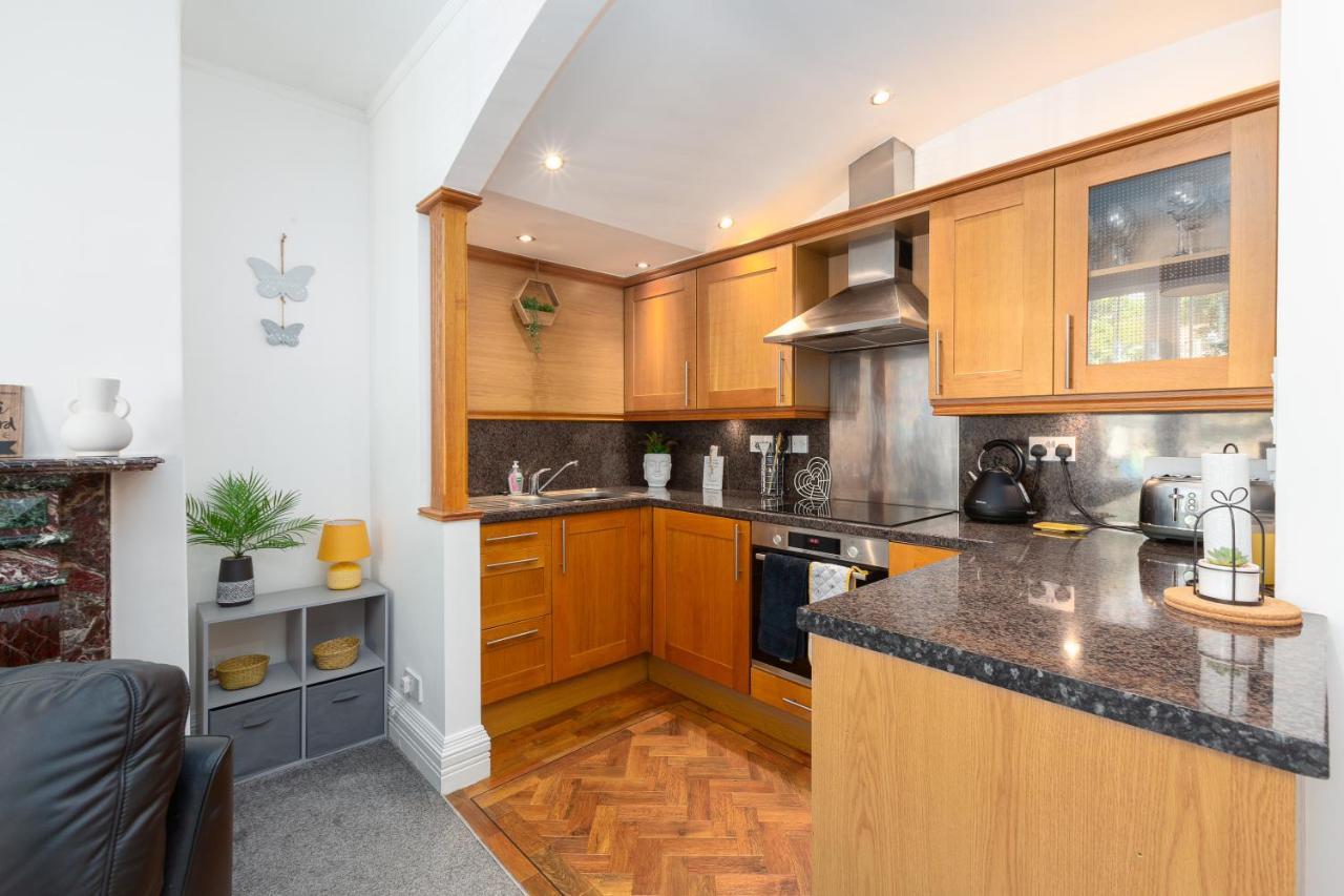 Charles Alexander Short Stay - Clifton Drive Beach Retreat Lytham St Annes Esterno foto