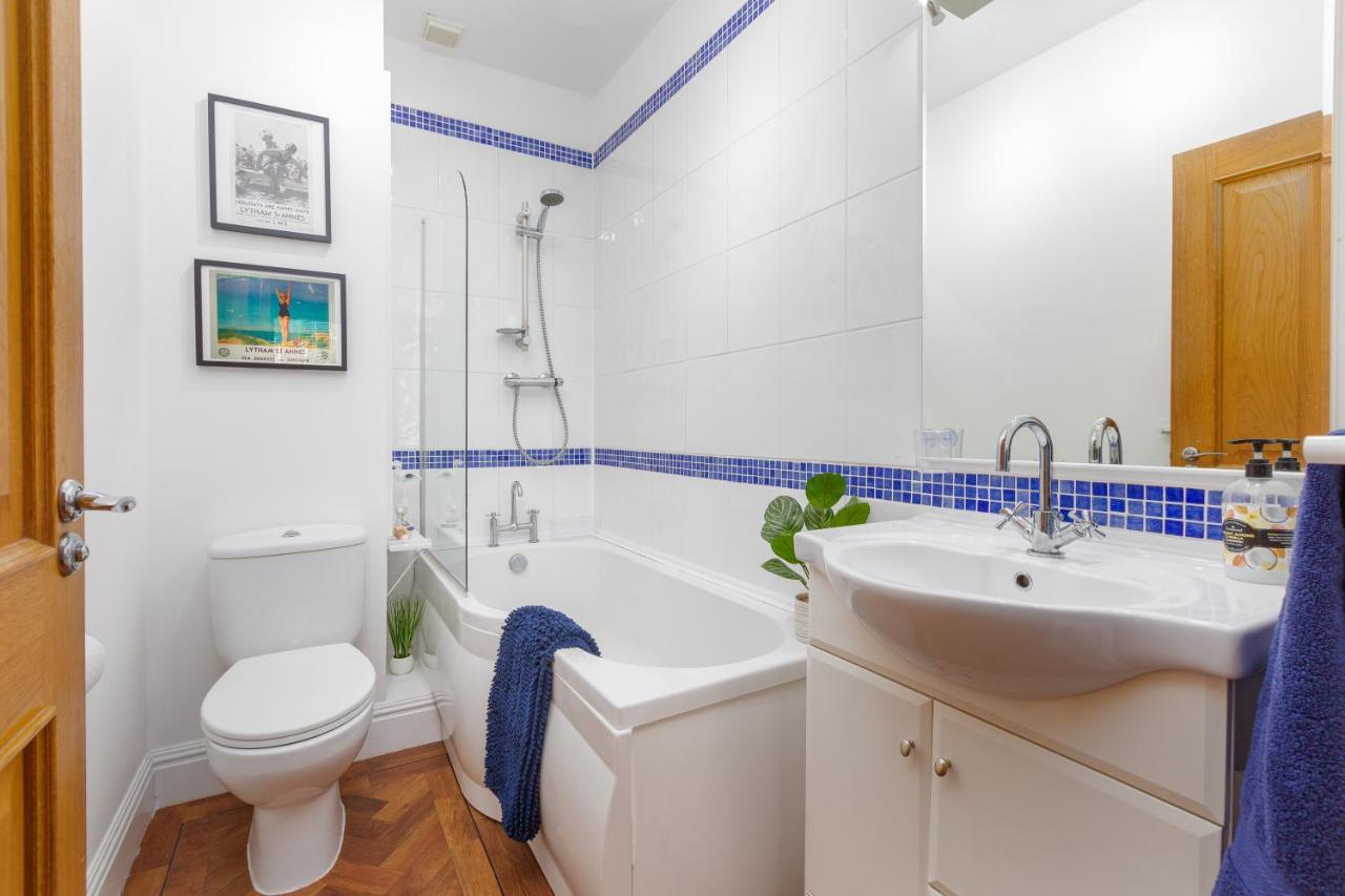 Charles Alexander Short Stay - Clifton Drive Beach Retreat Lytham St Annes Esterno foto